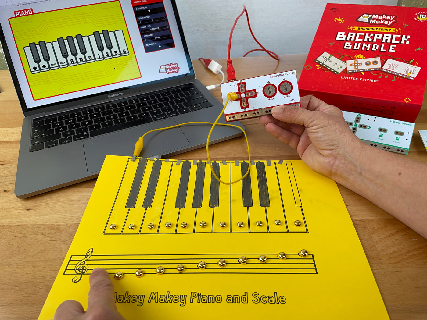 Makey Full Scale Interactive Makey Makey Piano – Joylabz Official Makey Makey ...