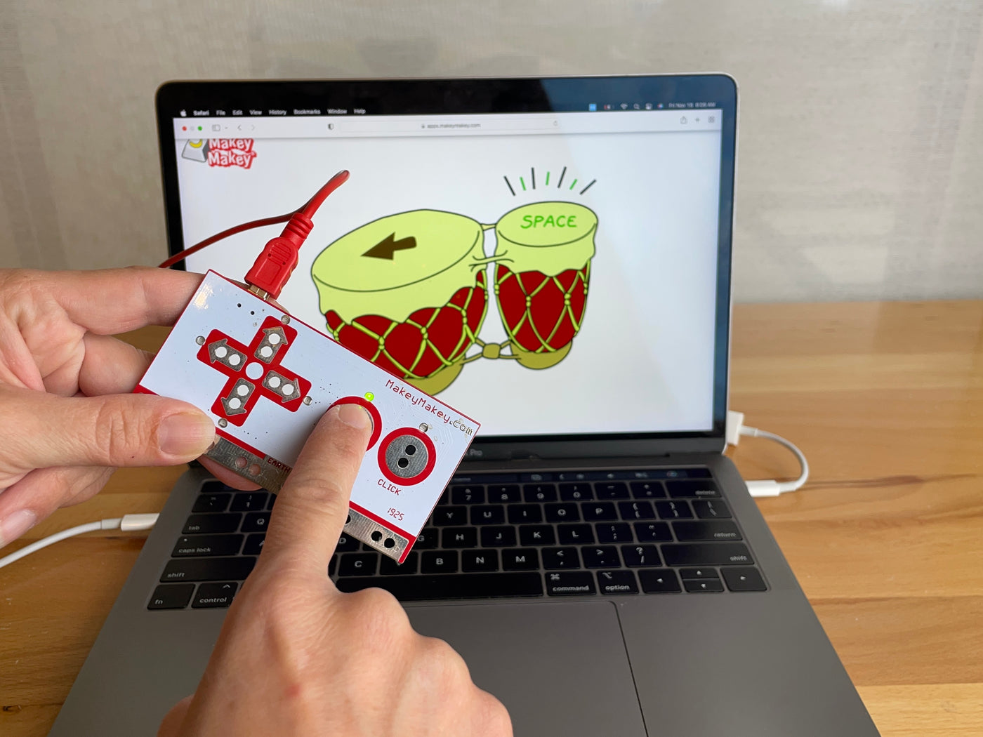 Makey First Time Demo: Makey Makey Bongos and People Piano – Joylabz Official ...